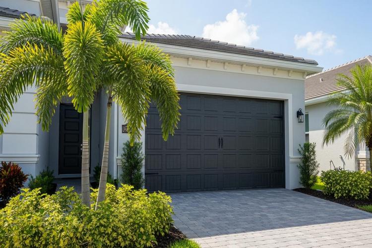 Hurricane Rated Garage Doors in Cape Coral FL Guide